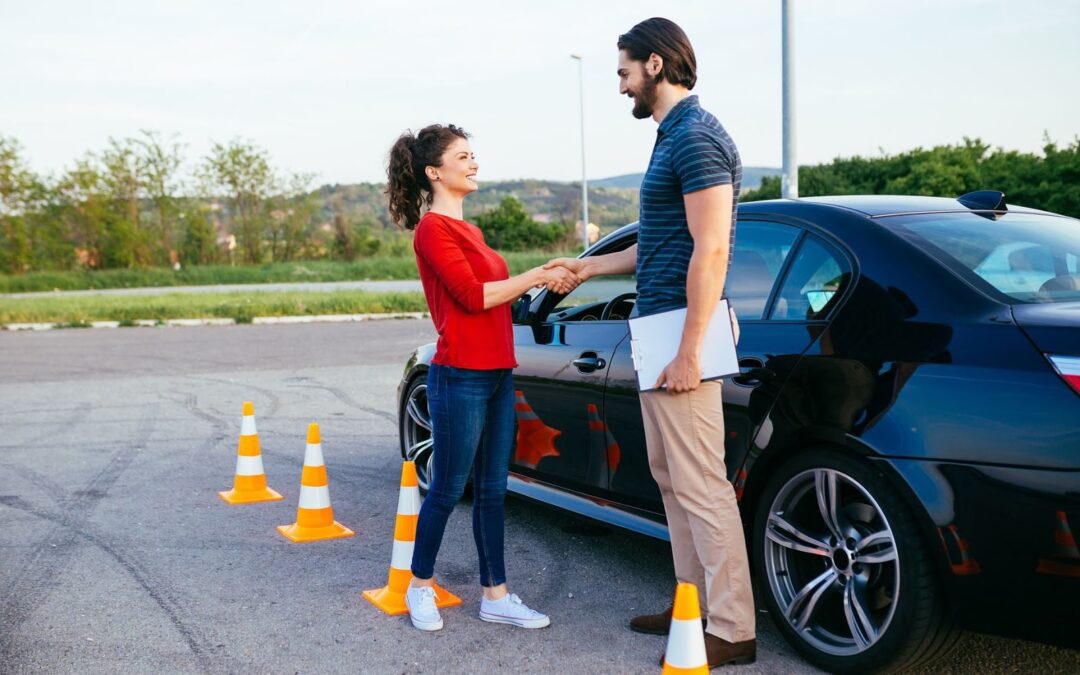 Street Smart Driving School: The Complete Guide to Choosing the Right Smart Driving School in the UK