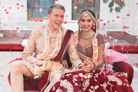 Bridal Dupatta Options That Suit Different Wedding Looks