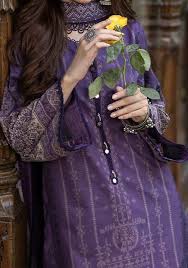 Asim Jofa Collection – Luxury Pakistani Designer Dresses