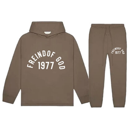 Essential hoodie