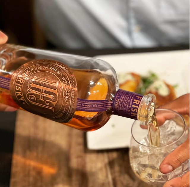 Eksplorasi Dunia Whisky di Bar Premium Houston