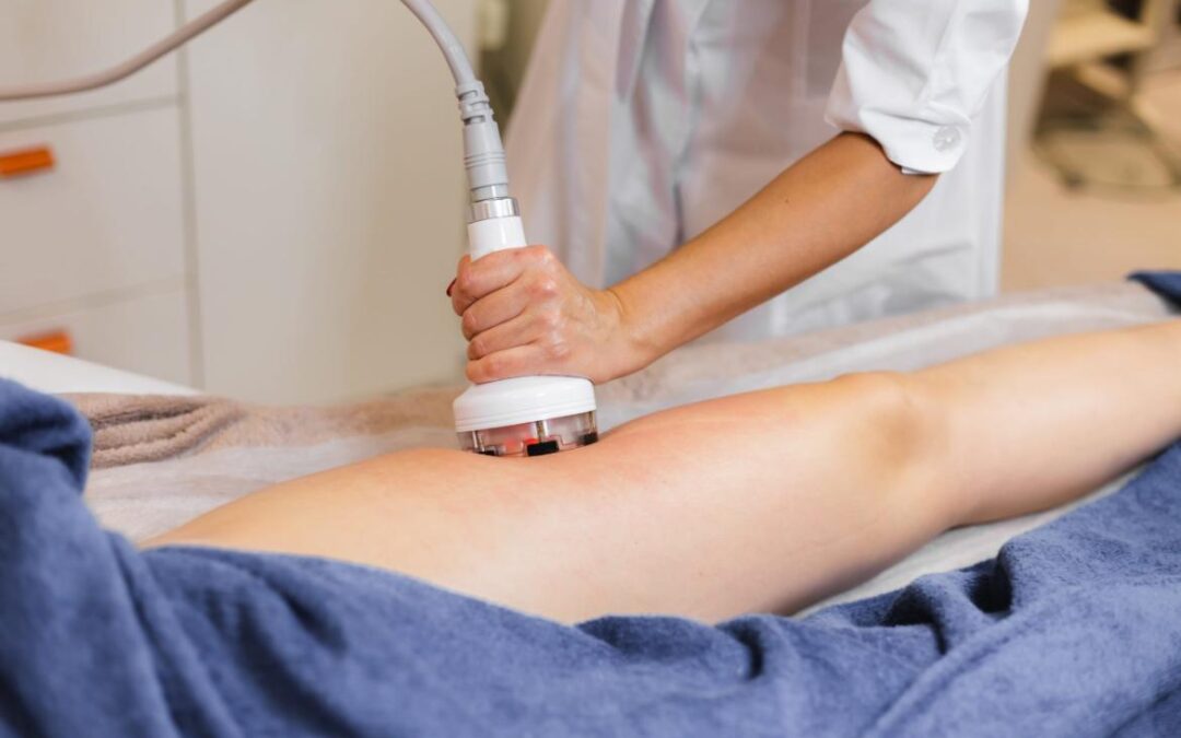 ما هي الآثار الجانبية لشفط الدهون بالليزر التي يجب مراعاتها؟