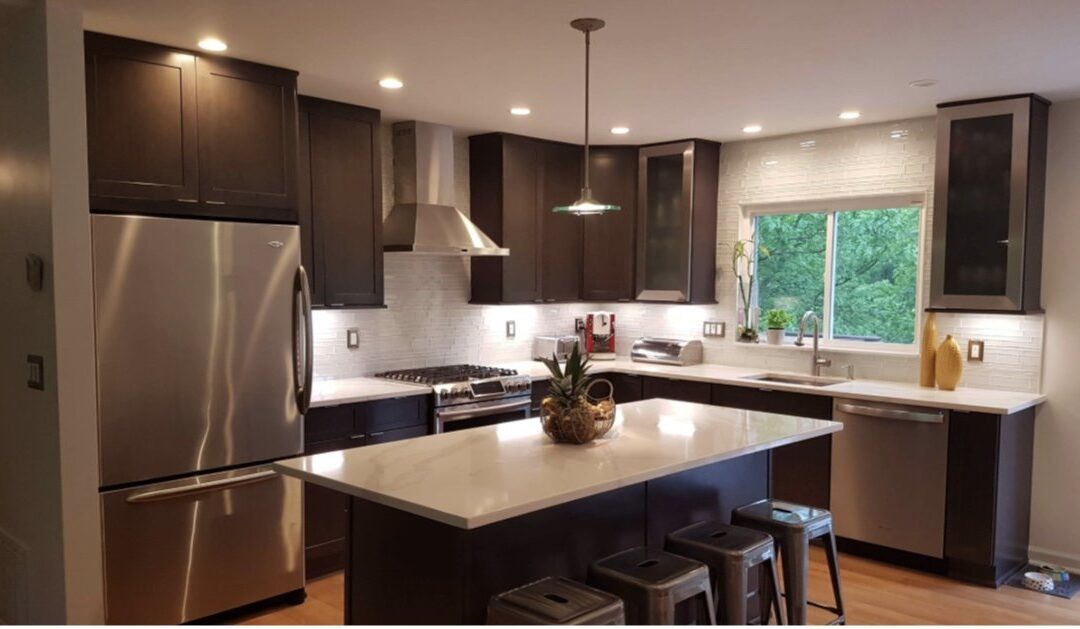 What Cabinetry Colors Suit Modern Kitchen Designs?