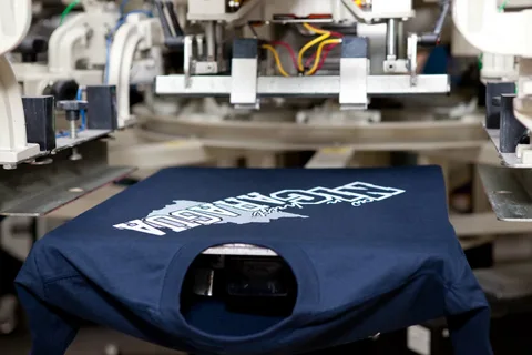 Professional Uniform Design Ideas Featuring Logo Printing on Clothes