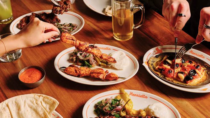 What Makes Lebanese Chicken Bondi Different From Other Chicken Dishes