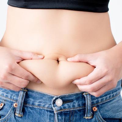 تكلفة جراحة شفط الدهون في دبي: دليل شامل للحصول على القوام المثالي في عيادات التجميل