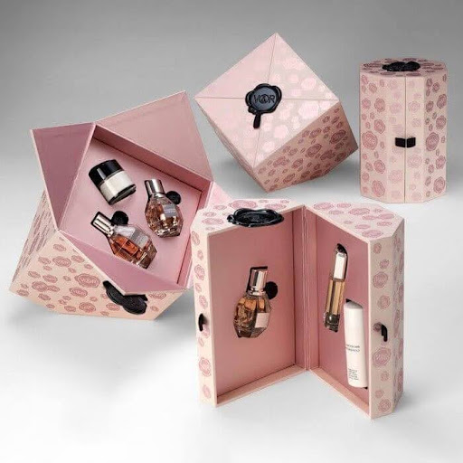 Top Benefits of Custom Cosmetic Boxes for Skincare and Makeup Products