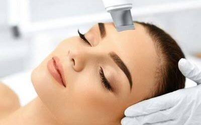 هيدرا فيشل دبي للبشرة النضرة في عيادة تجميل دبي: دليلك الشامل للتوهج والجمال