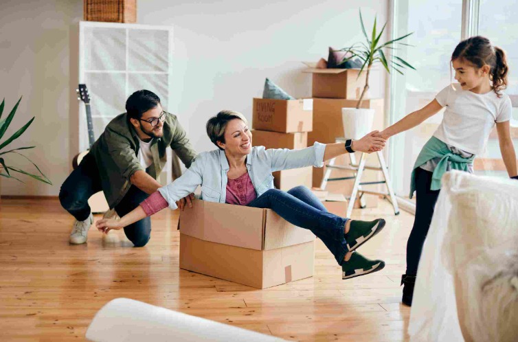 Expert House Movers in Dubai – Local & International Moves